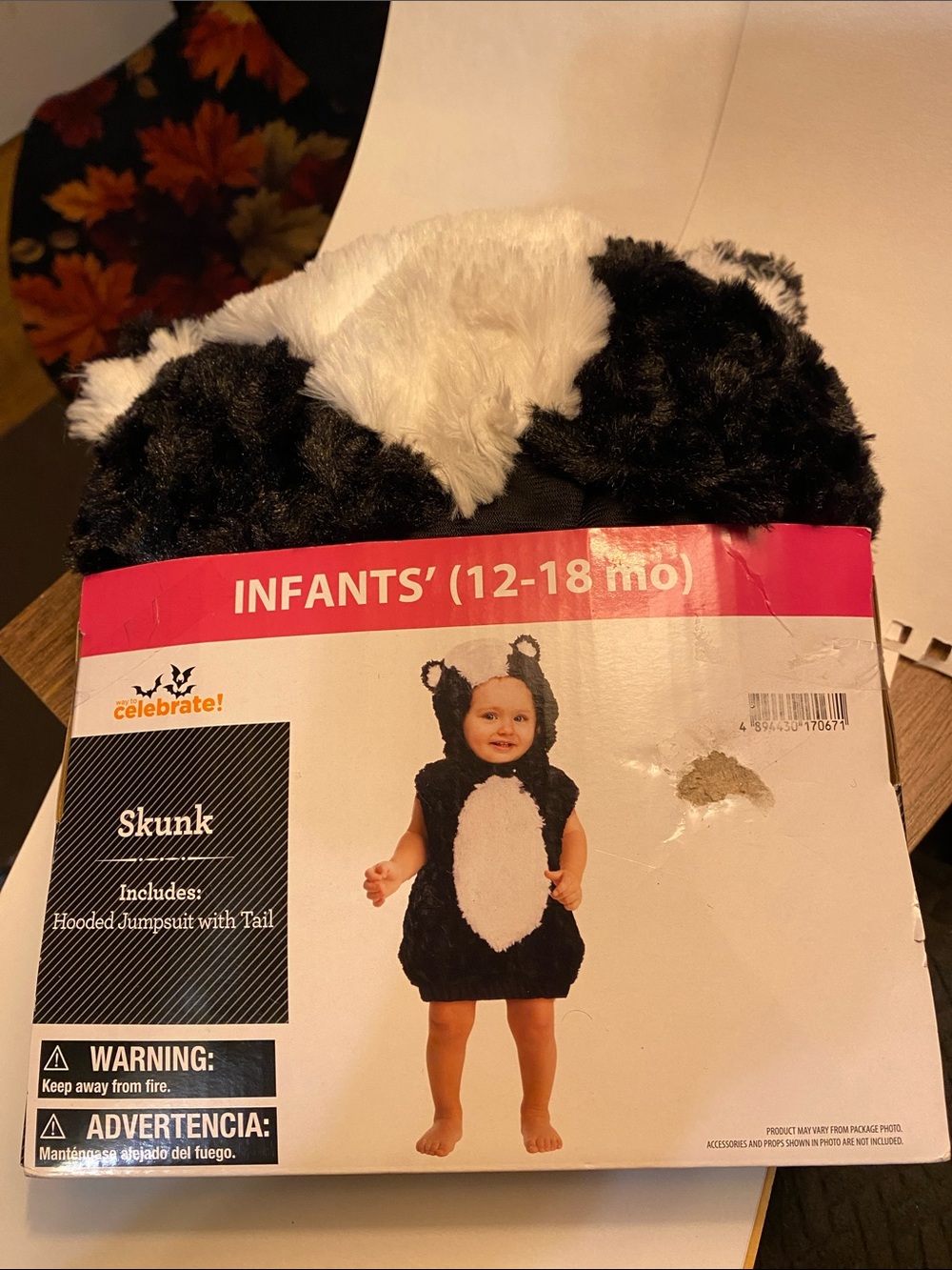 Infants' Black and White Skunk Hooded Jumpsuit Costume (12-18 mo) new